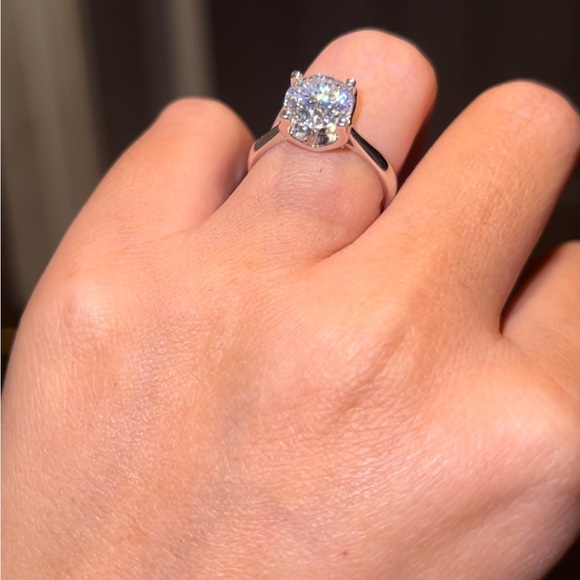 Ring - Picture 4 of 4